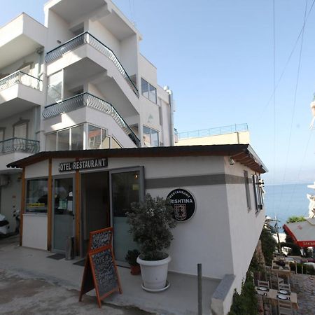 Hotel Prishtina Sarande Exterior photo
